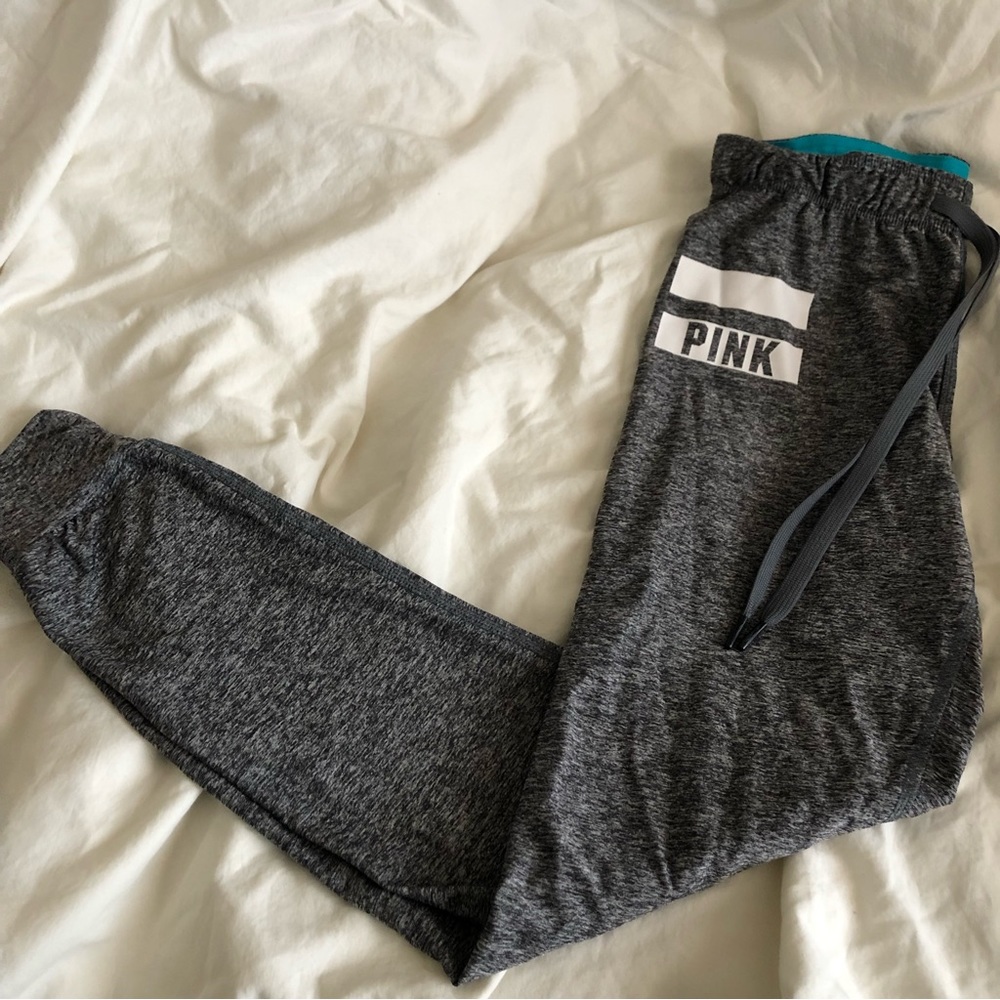 PINK ultimate leggings